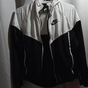 Nike light weight jacket